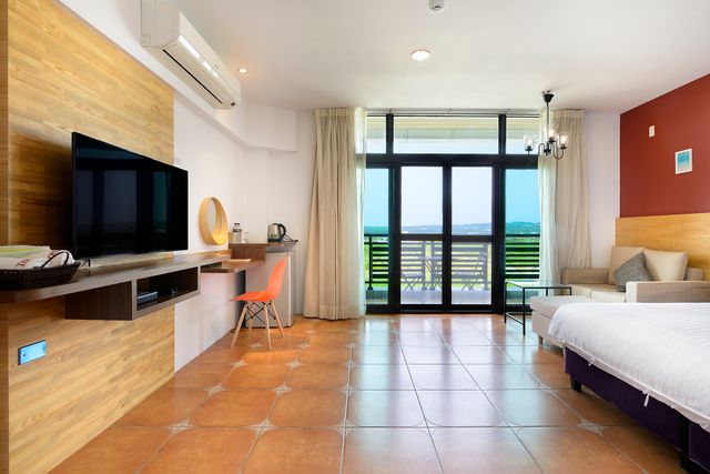 墾丁康逸旅宿comeinn2｜寵物友善-豪華陽臺雙人房-6