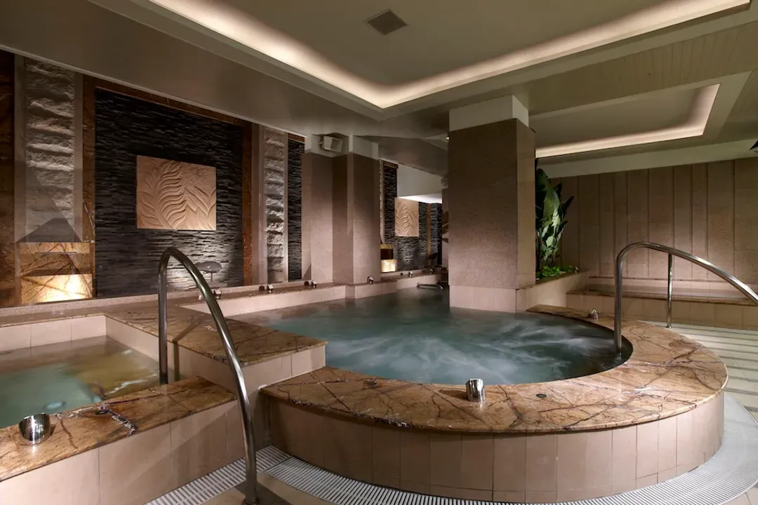Yida Royal Hotel