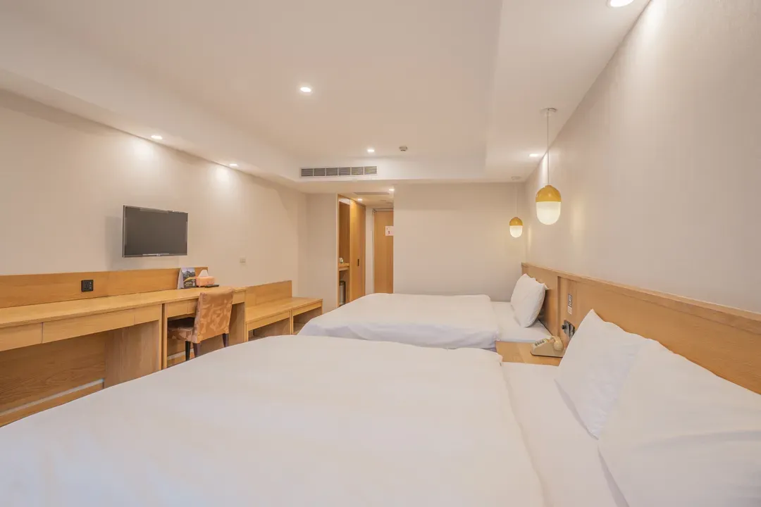 Hamilton Hotel