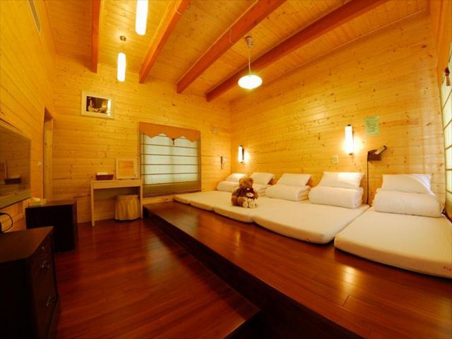 Sakura Villa-Log family five people and room-3