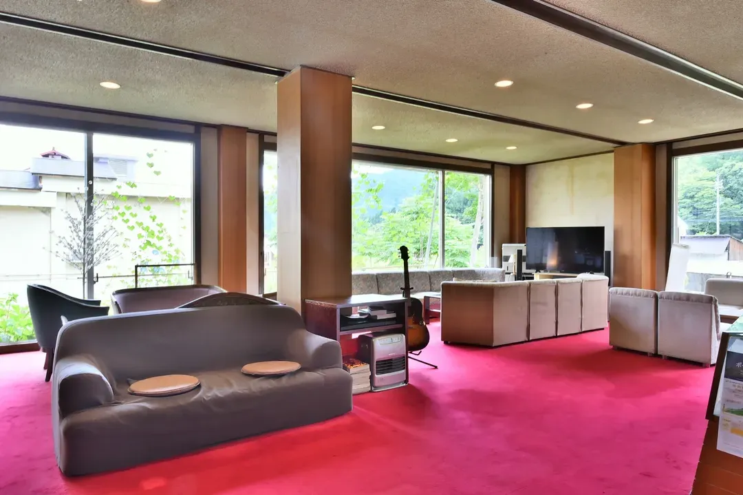알파인 루트 호텔 (Alpine Route Hotel)