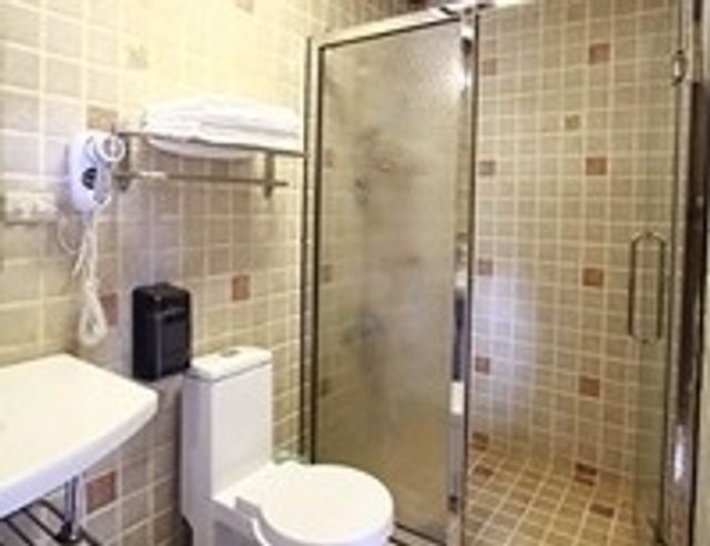 운우로우 홈스테이 (Yun Wu Lou Homestay)-Quadruple Room-8
