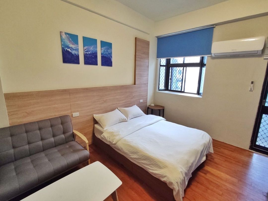 Winwing Homestary near by  Hualien Railway Station