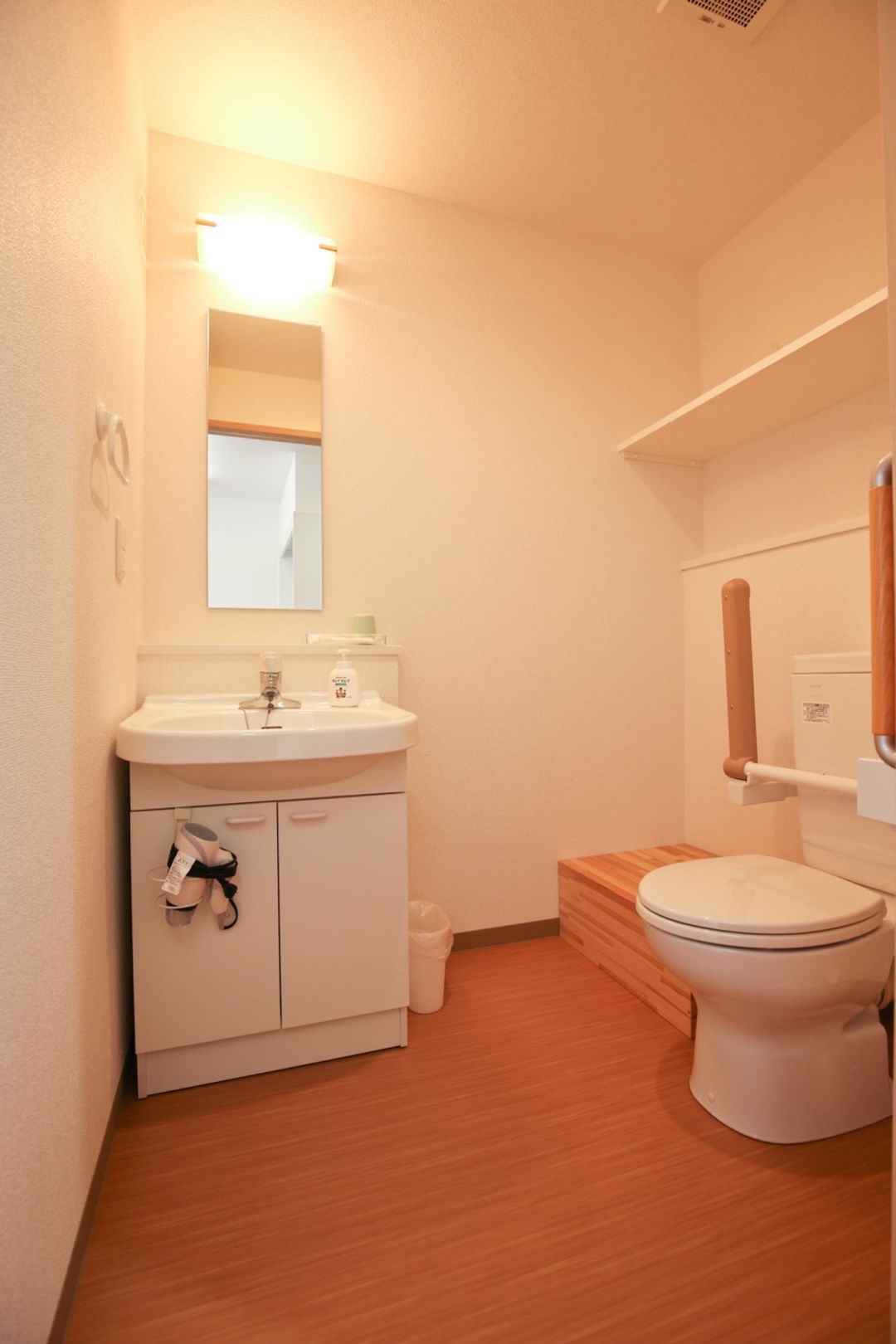 CONNECT INN