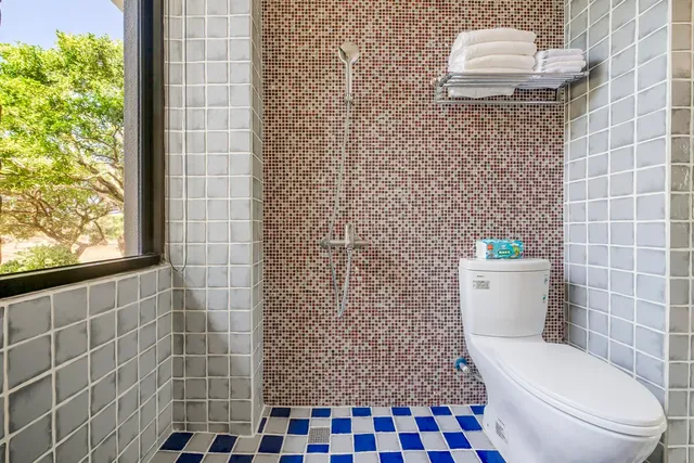 서던 선 홈스테이 북관 (Southern Sun Homestay North House)-King Twin Room with Garden View-11