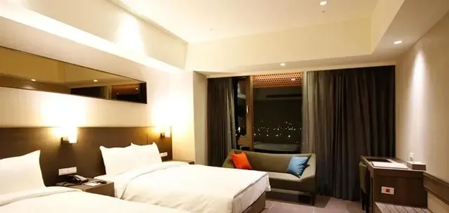 Grand BAY Resort-2025 Elite Room (Triple Room, One Large Bed, One Small Bed)-4