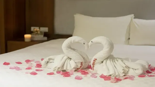 Grand BAY Resort-2025 Honeymoon Room (2 people)-1
