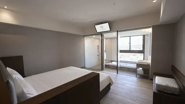 Grand BAY Resort-2025 Honeymoon Room (2 people)-2