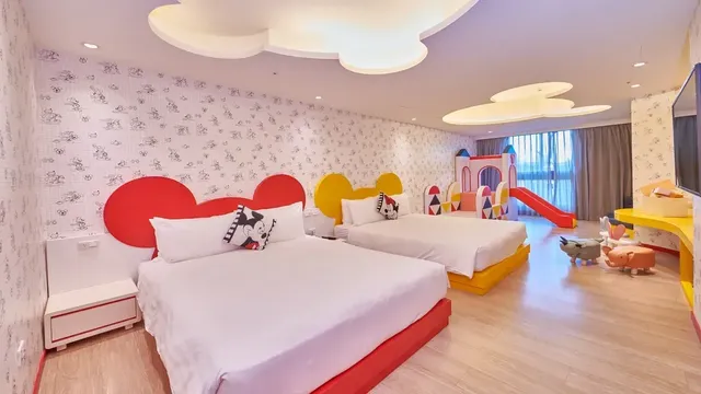 Grand BAY Resort-2025 Mickey Family Room (4 people room)-4