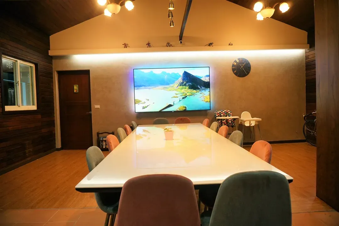 山田民宿｜唯美露營車！一泊一食、近南莊老街