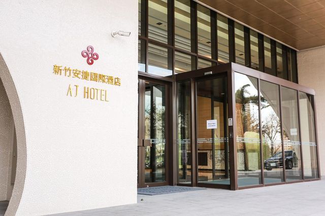 AJ HOTEL-TWIN-5
