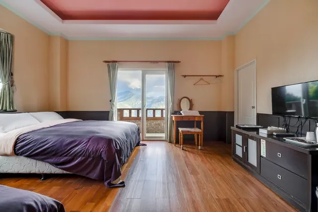 Chingjing New Paradise Bed and Breakfast-Quadruple Room with Mountain View-8