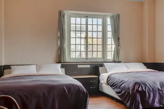 Chingjing New Paradise Bed and Breakfast-Quadruple Room with Mountain View-5