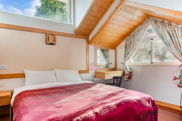 Chingjing New Paradise Bed and Breakfast-Deluxe Double Room with Bathtub-11