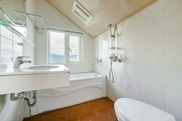 Chingjing New Paradise Bed and Breakfast-Deluxe Double Room with Bathtub-7