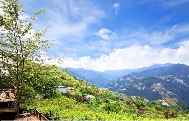 Chingjing New Paradise Bed and Breakfast-Deluxe Quadruple Room-11
