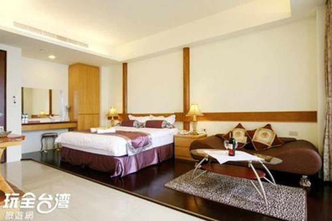 밍후 베드 앤 브렉퍼스트 (Minghu Bed and Breakfast)
