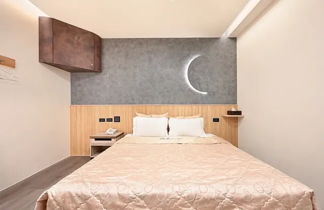 Lake View Resort-standard two-person room-12