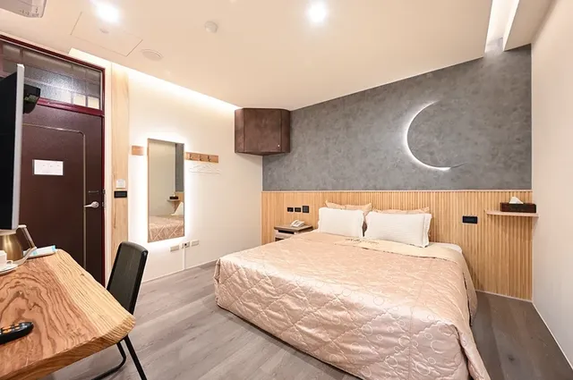Lake View Resort-standard two-person room-10
