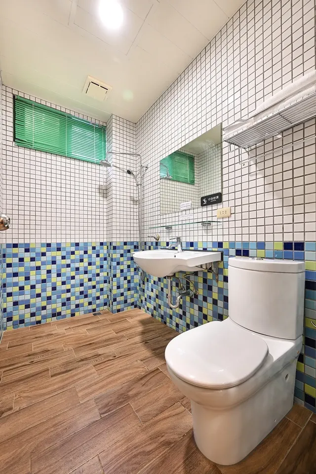 Lake View Resort-standard two-person room-5