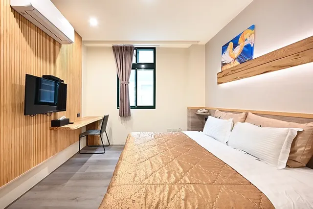 Lake View Resort-standard two-person room-8