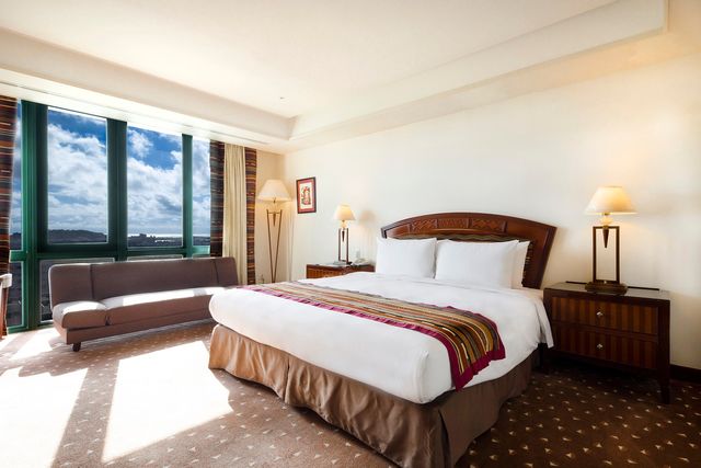Naruwan Hotel-Deluxe Double Room-1