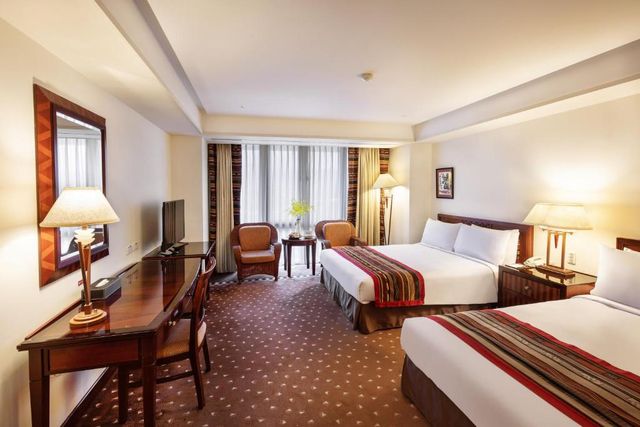 Naruwan Hotel-Standard Quadruple Room-1