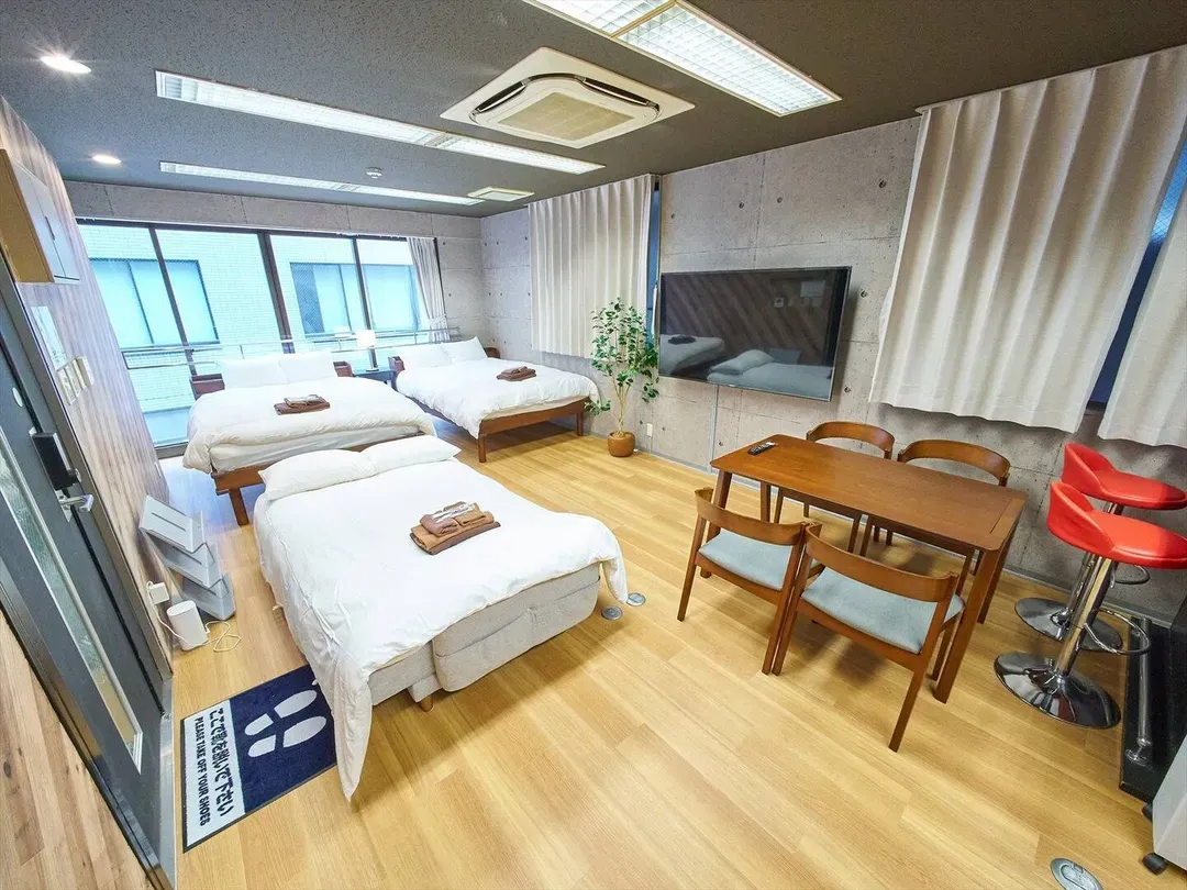 4min Walk from Shimbashi Station/walk to Ginza, Imperial Palace&Tokyo Tower/38㎡/Max 6pax/2F