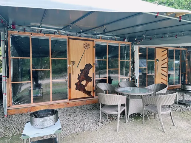 帆船村露營區｜獨家8折起！豪華露營一泊三食-隧道帳5-1