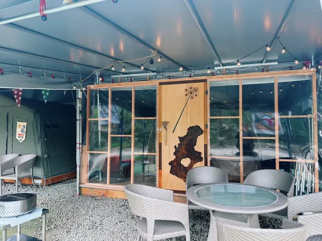 帆船村露營區｜獨家8折起！豪華露營一泊三食-隧道帳6-1