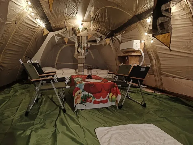 帆船村露營區｜獨家7折起！豪華露營一泊三食-隧道帳7-1