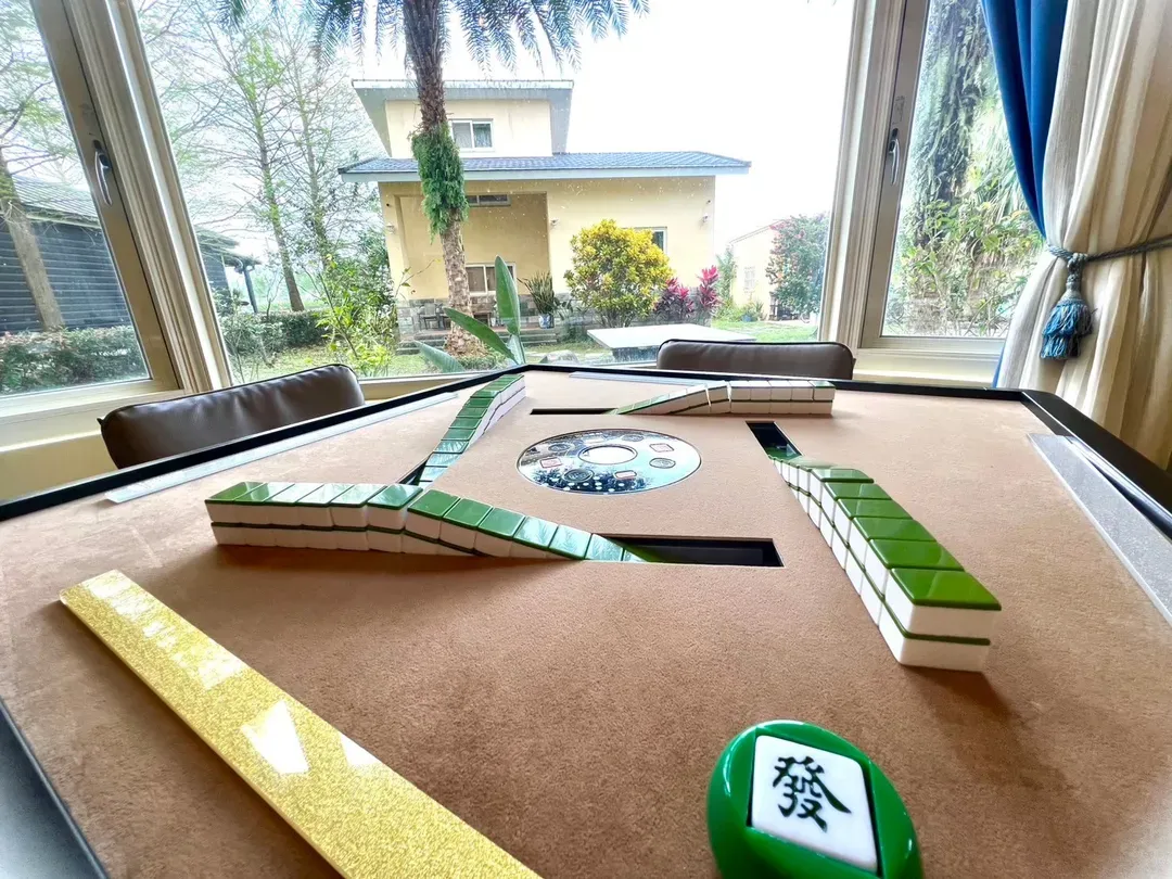 Annong Left Bank Bed and Breakfast
