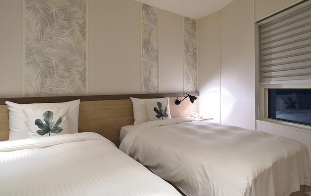 New California Hotel