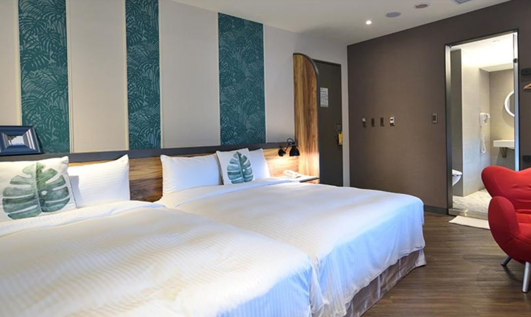 New California Hotel