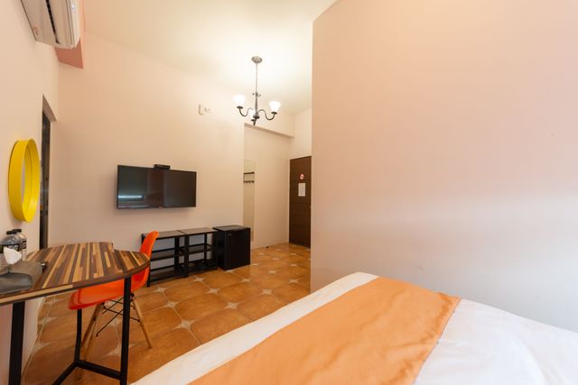 타임 트래블 Time Travel-Cozy two-person Room with Balcony-4