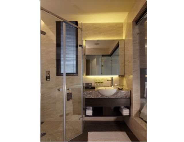 TreeArt Hotel-Deluxe Double Room with Bath-6