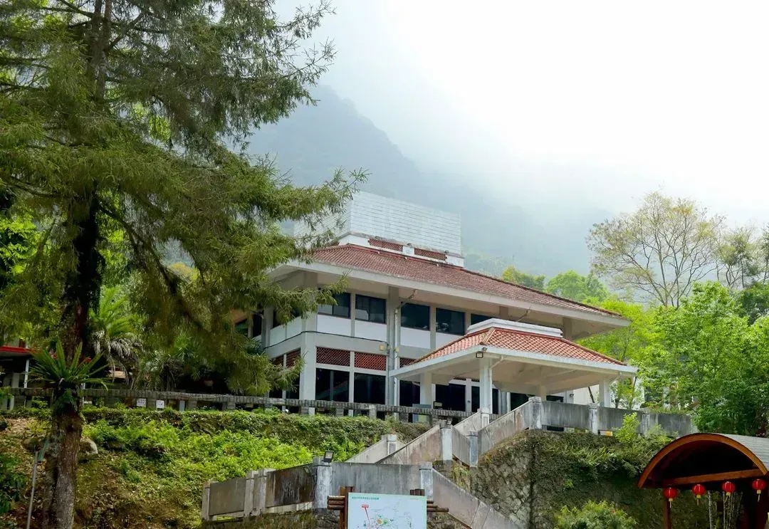 溪头福华渡假饭店