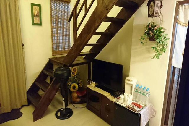 Shuiyue Guesthouse-Guanyue Garden Loft Quadruple Room-7