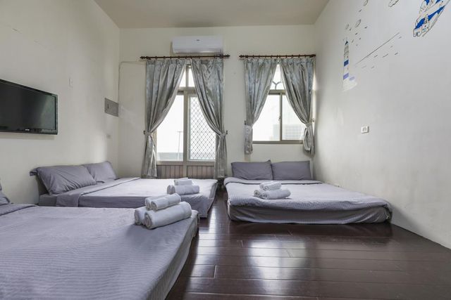 쟈 샹린 광해 홈스테이 1관 (Jia Xianglin Guanhai Homestay 1)-Cozy home six person room | balcony-2