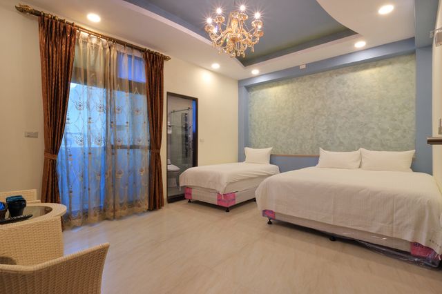 Relaxed and romantic-Triple room-2