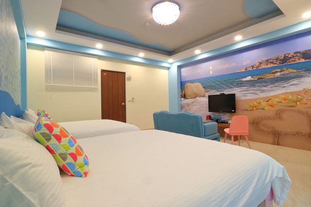 Relaxed and romantic-Luxury quadruple room-3