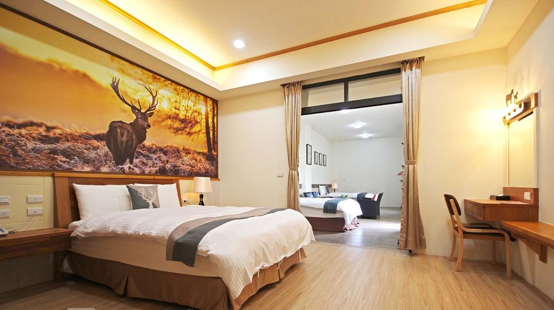 The deer  B&B (No elevator, access control)