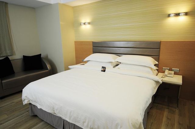 더 리버사이드 호텔 에스테틱스 (The Riverside Hotel Esthetics) 【가오슝 호텔 Top 10 】-Business Room-1
