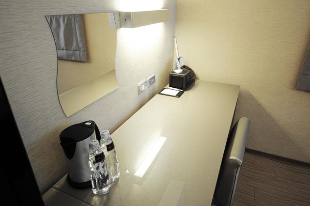 더 리버사이드 호텔 에스테틱스 (The Riverside Hotel Esthetics) 【가오슝 호텔 Top 10 】-Deluxe Business Double Room-5