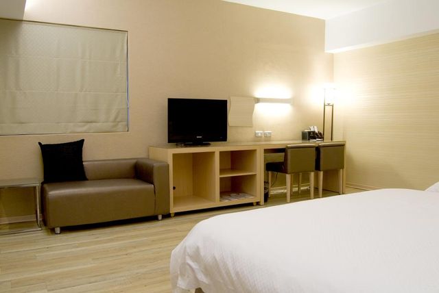 더 리버사이드 호텔 에스테틱스 (The Riverside Hotel Esthetics) 【가오슝 호텔 Top 10 】-Quad Room-5