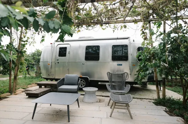 小巷清風 Le.Alley Autocamp Resort | 新上架！豪華露營車-【露營車】露營車－Bambi 22 呎-1