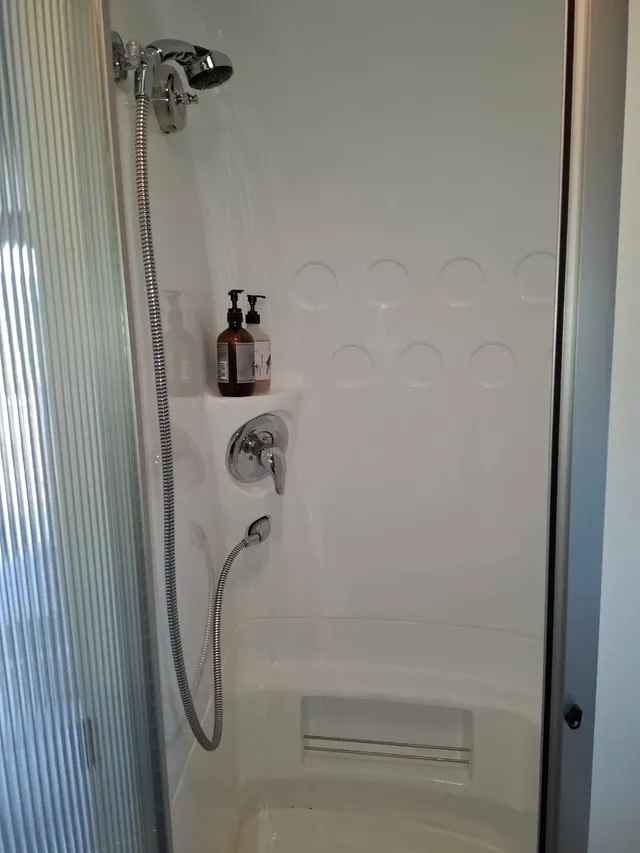 小巷清風 Le.Alley Autocamp Resort | 新上架！豪華露營車-【露營車】露營車－Bambi 22 呎-4