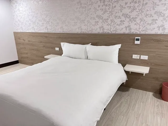 嘉樂行旅-簡約雙人房(無窗)-3
