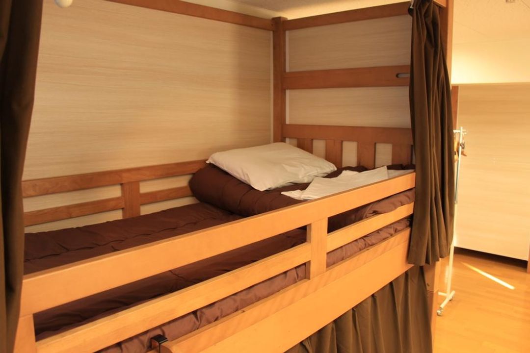 T and K Hostel Kobe Sannomiya East