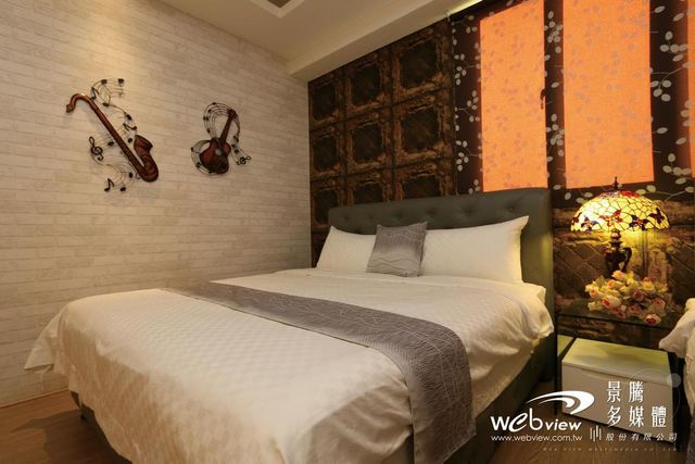 지펀 플로워 미닝스  (Jifun Flower Meanings)-Quadruple Room with Balcony-4
